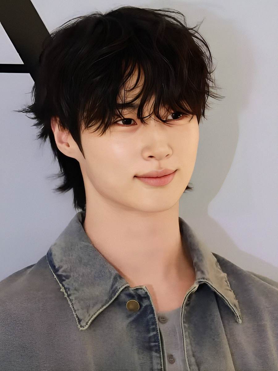 Byeon Woo-seok at a Prada photocall